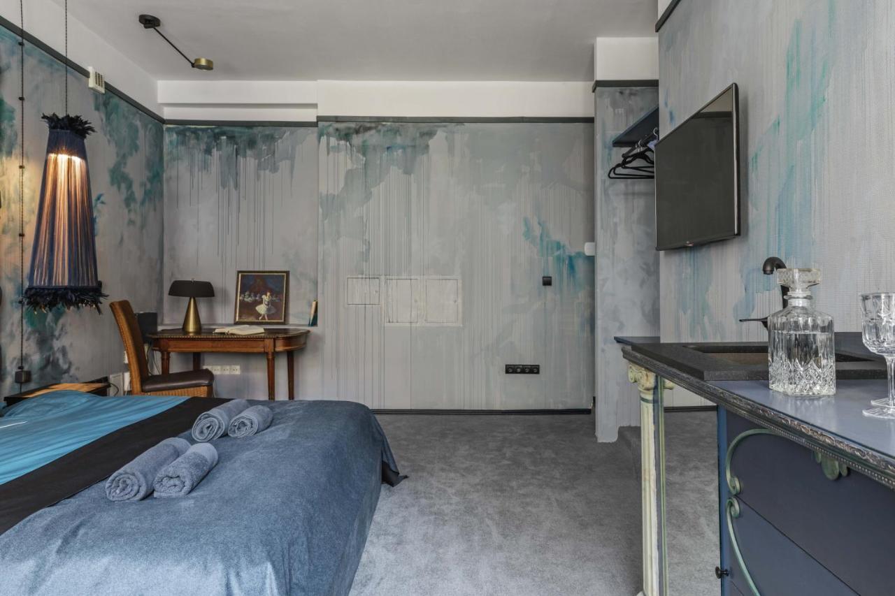 Apartamento Luxuriuos Flat In The Capital'S Old Town Vilna Exterior foto